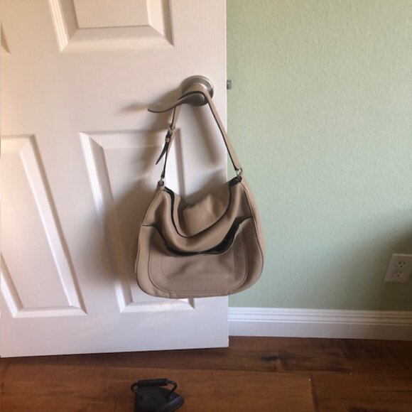 Marc Jacobs New York Empire hobo beige - Picture 9 of 9